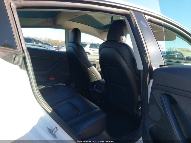 2022 TESLA MODEL 3 5YJ3E1EB7NF335103 Photo 7