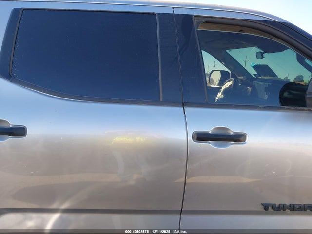 43908575 :رقم المزاد ، 5TFLA5DB9PX101431 vin ، 2023 Toyota Tundra Sr5 مزاد بيع