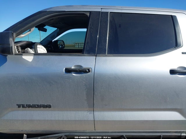 43908575 :رقم المزاد ، 5TFLA5DB9PX101431 vin ، 2023 Toyota Tundra Sr5 مزاد بيع