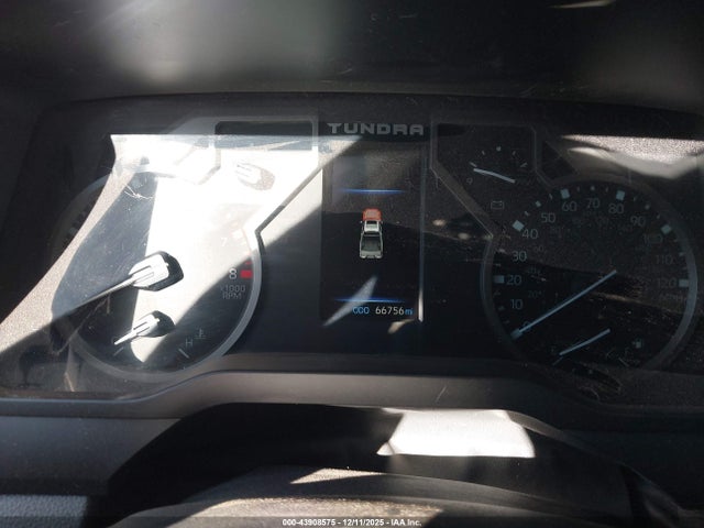 43908575 :رقم المزاد ، 5TFLA5DB9PX101431 vin ، 2023 Toyota Tundra Sr5 مزاد بيع