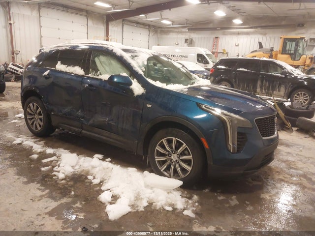 2019 CADILLAC XT4 1GYFZFR45KF150060 Photo 0