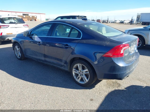 Volvo S60 T5 Premier 2015 YV140MFK4F1355767 Image 3
