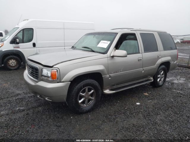 2000 CADILLAC ESCALADE 1GYEK13R8YR130996 Photo 1