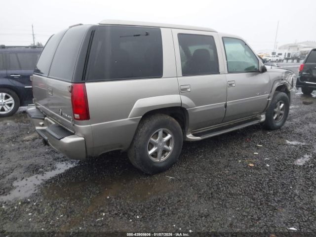2000 CADILLAC ESCALADE 1GYEK13R8YR130996 Photo 3
