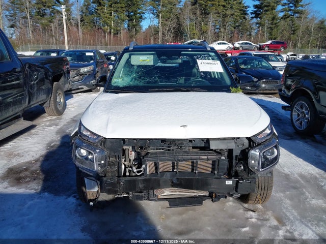 Hyundai Venue Limited 2024 KMHRC8A32RU329967 Image 13