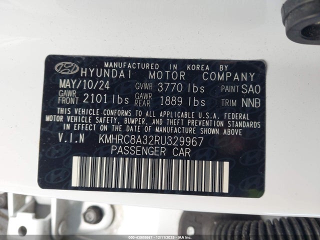 Hyundai Venue Limited 2024 KMHRC8A32RU329967 Image 9