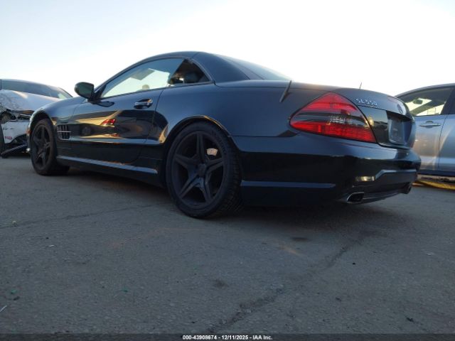 2011 MERCEDES-BENZ SL 550 WDBSK7BA9BF167456 Photo 2