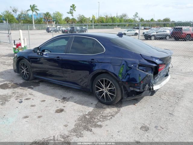 2022 TOYOTA CAMRY 4T1S11AK8NU047140 Photo 2