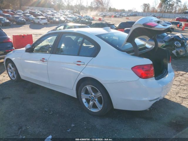 2015 BMW 328I WBA3B5G52FNS14132 Photo 2