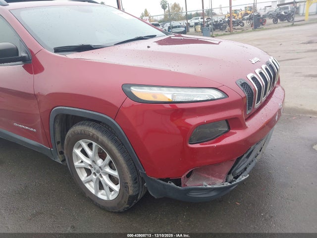 1C4PJLABXGW222324 Jeep Cherokee Sport