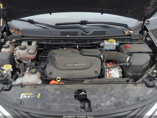 2C4RC1N79JR358814 Chrysler Pacifica Hybrid Limited