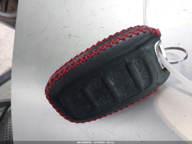2C4RC1N79JR358814 Chrysler Pacifica Hybrid Limited