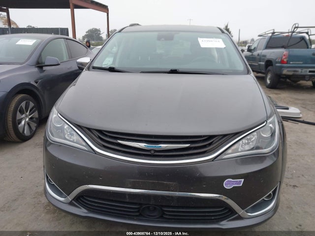 2C4RC1N79JR358814 Chrysler Pacifica Hybrid Limited