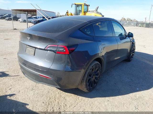 2020 TESLA MODEL Y 5YJYGDEE9LF037919 Photo 3