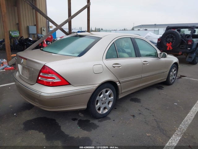 Aukcja sprzedaży 2005 Mercedes-benz C 240 Luxury, vin: WDBRF61J95F605721, numer aukcji: 43908805