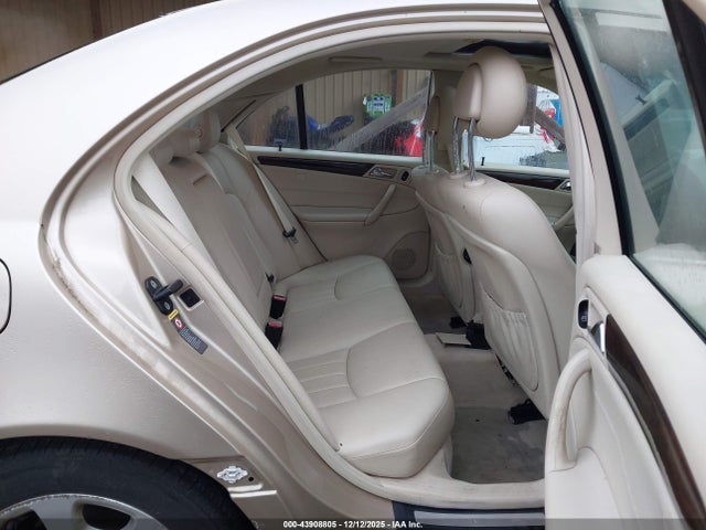 Aukcja sprzedaży 2005 Mercedes-benz C 240 Luxury, vin: WDBRF61J95F605721, numer aukcji: 43908805