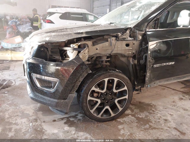 Продажа на аукционе авто 2018 Jeep Compass Limited 4x4, vin: 3C4NJDCB1JT199586, номер лота: 43908809