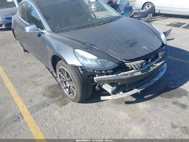 2018 TESLA MODEL 3 5YJ3E1EA1JF021691 Photo 5