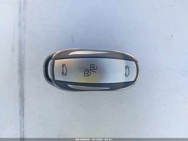 2020 TESLA MODEL X 5YJXCDE25LF303711 Photo 10