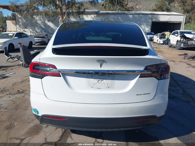 5YJXCDE25LF303711 Tesla Model X Long Range Dual Motor All-wheel Drive/long Range Plus Dual Motor All-wheel Drive