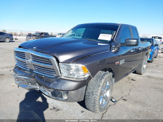 43908829 :رقم المزاد ، 1C6RR6GT7FS577399 vin ، 2015 Ram 1500 Big Horn مزاد بيع