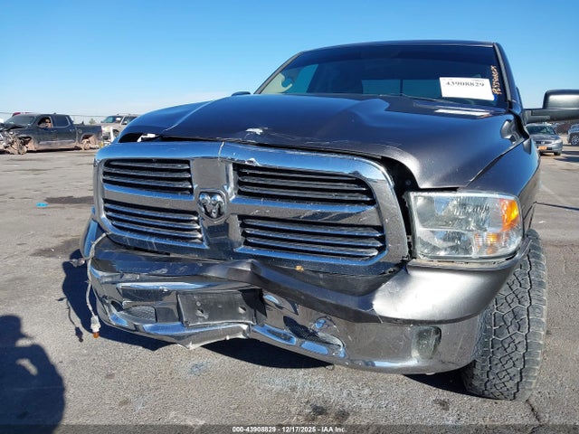 43908829 :رقم المزاد ، 1C6RR6GT7FS577399 vin ، 2015 Ram 1500 Big Horn مزاد بيع