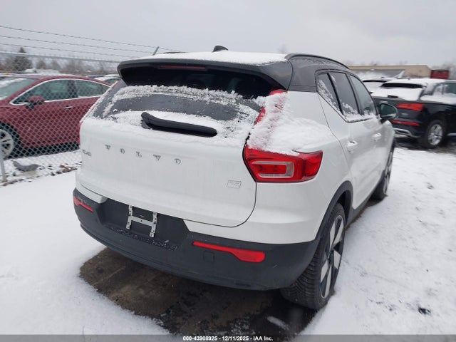 2023 VOLVO XC40 RECHARGE PURE ELECTRIC YV4ED3UM3P2002278 Photo 3