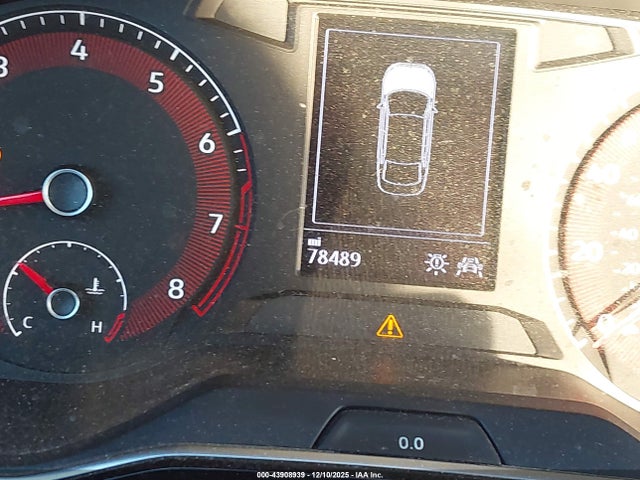 Продаж на аукціоні авто 2019 Volkswagen Jetta 1.4t R-line/1.4t S/1.4t Se, vin: 3VWC57BU0KM117498, номер лоту: 43908939