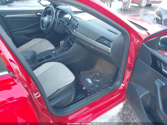 Продаж на аукціоні авто 2019 Volkswagen Jetta 1.4t R-line/1.4t S/1.4t Se, vin: 3VWC57BU0KM117498, номер лоту: 43908939