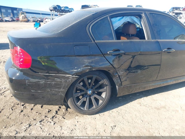 2011 BMW 328I WBAPK5G55BNN29129 Photo 5