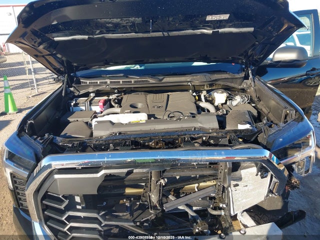 5TFLA5DBXTX349827 Toyota Tundra Sr5 Crewmax 5.5&#039; Bed
