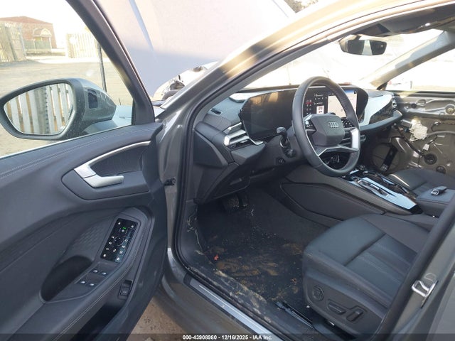 2025 AUDI ALL-NEW A5 WAU1BCFU5SN060935 Photo 4