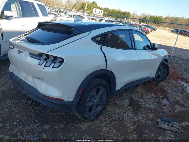 Ford Mustang Mach-e Select 2021 3FMTK1RM9MMA49280 Image 4