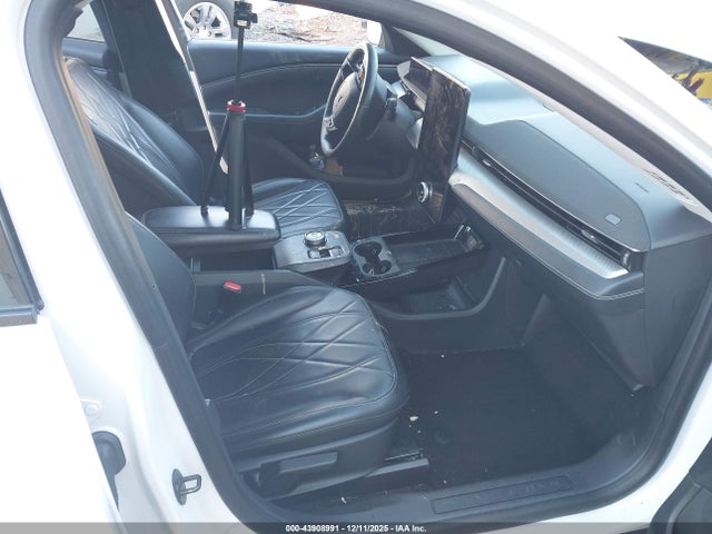 Ford Mustang Mach-e Select 2021 3FMTK1RM9MMA49280 Image 5