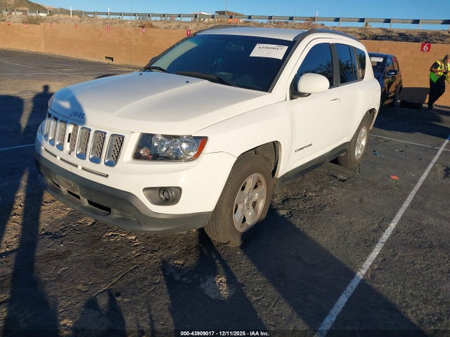 1C4NJCEA9FD178321 Jeep Compass Latitude