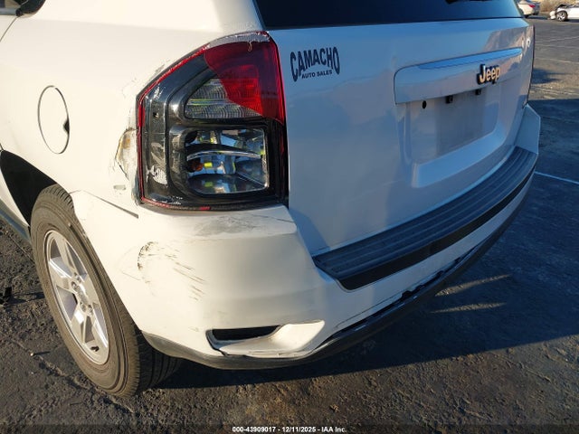 1C4NJCEA9FD178321 Jeep Compass Latitude