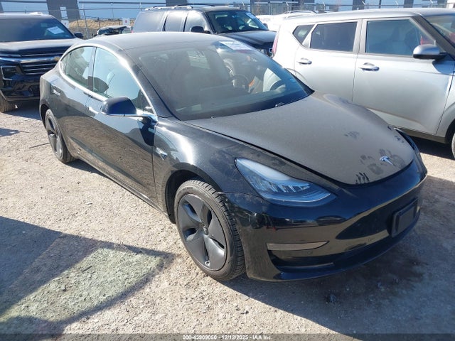 2019 TESLA MODEL 3 5YJ3E1EA7KF398558 Photo 0