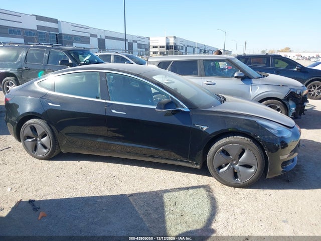 Tesla MODEL 3 2019 5YJ3E1EA7KF398558 Image 14