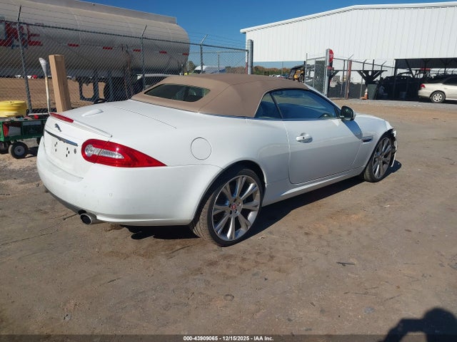 2015 JAGUAR XK SAJWA4GB0FLB56525 Photo 3