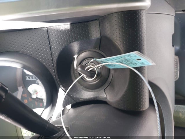 2014 TOYOTA FJ CRUISER JTEBU4BF4EK184095 Photo 10