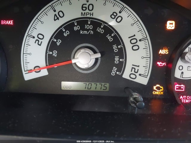 2014 TOYOTA FJ CRUISER JTEBU4BF4EK184095 Photo 6