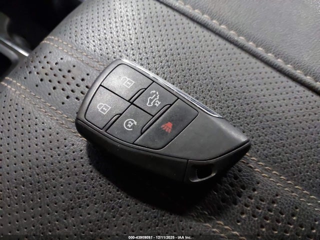 1GCUDJELXRZ166100 Chevrolet Silverado 1500 4wd Short Bed High Country