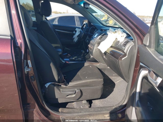 5XYKT4A74FG583792 KIA Sorento Lx V6