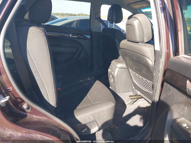 5XYKT4A74FG583792 KIA Sorento Lx V6