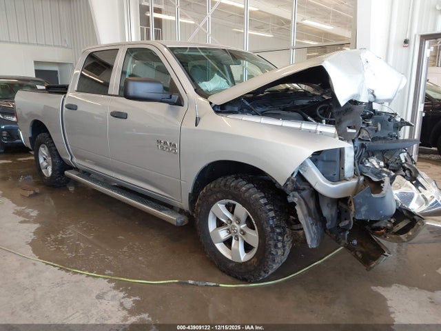 Продаж на аукціоні авто 2017 Ram 1500 Tradesman  4x4 5'7 Box, vin: 1C6RR7KG1HS794398, номер лоту: 43909122