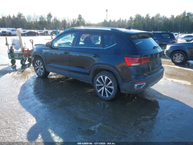 2022 VOLKSWAGEN TAOS 3VVYX7B24NM024930 Photo 2