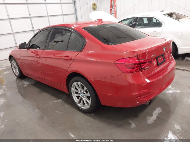 BMW 320i 2016 WBA8E5G54GNU21426 Image 3