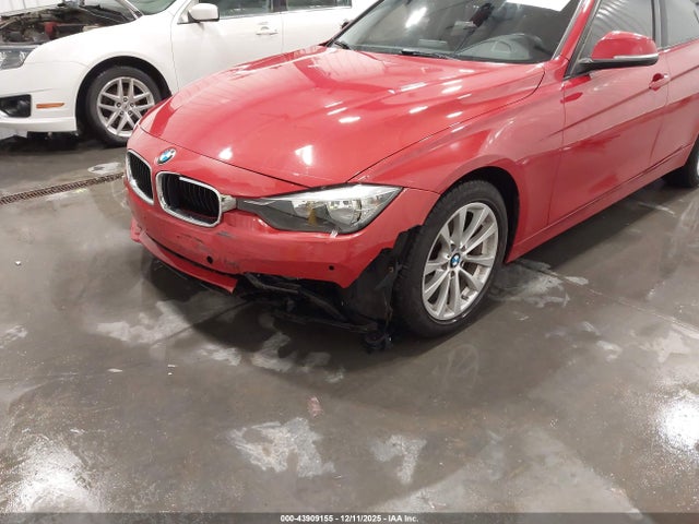 BMW 320i 2016 WBA8E5G54GNU21426 Image 6