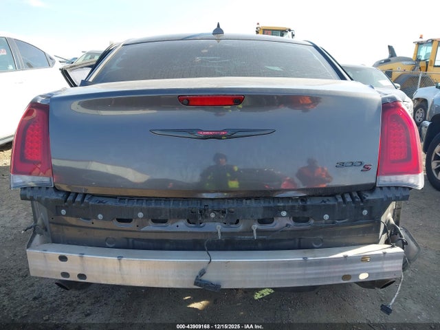 2021 Chrysler 300 300s მანქანა იყიდება აუქციონზე, vin: 2C3CCABG1MH525630, აუქციონის ნომერი: 43909168