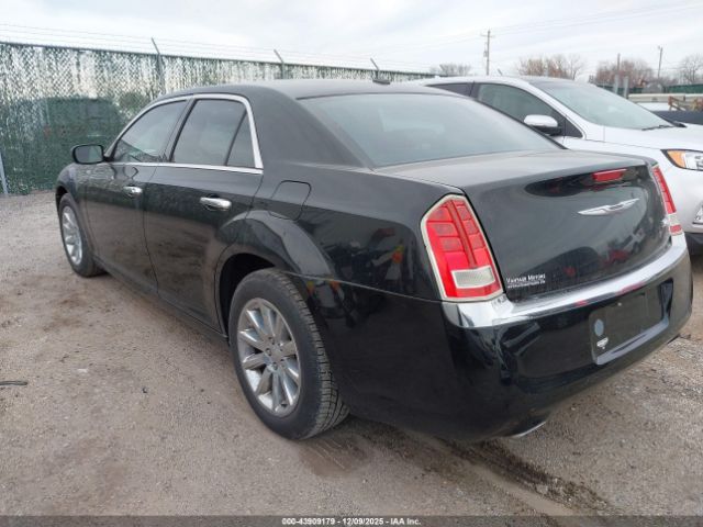 2012 CHRYSLER 300 2C3CCACG3CH308075 Photo 2
